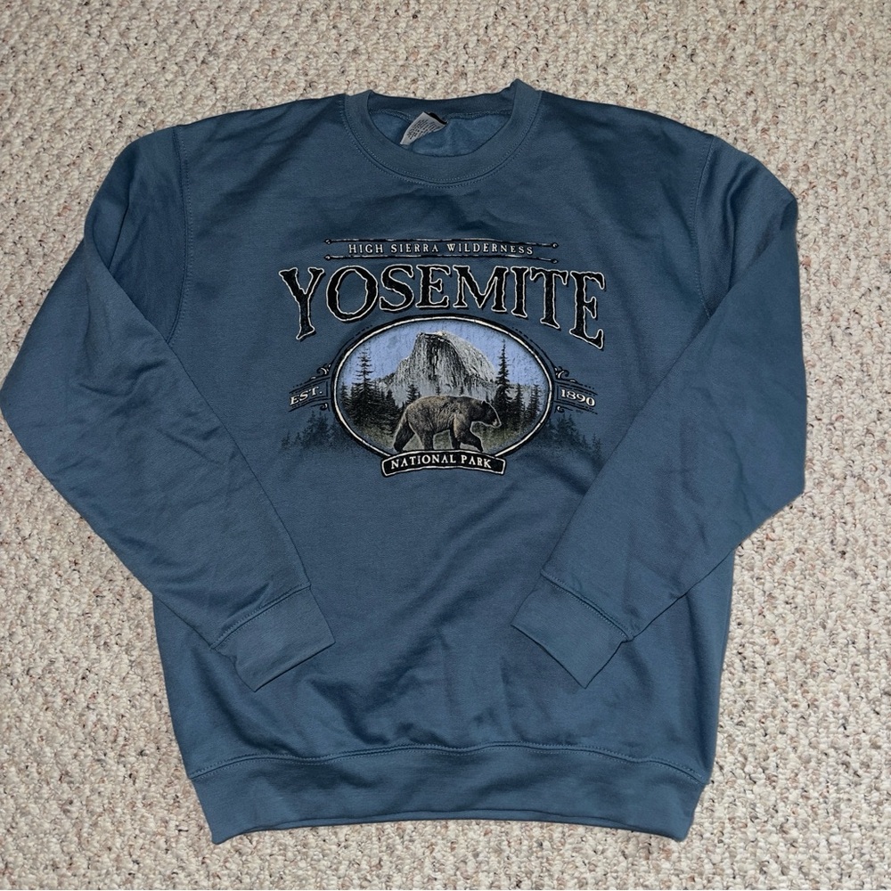 Yosemite NP Crewneck Sweater